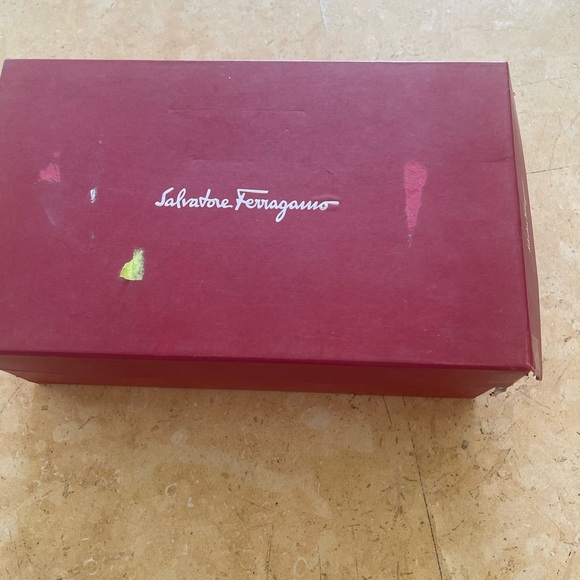 Vintage Salvatore Ferragamo white Leather Loafers - Picture 10 of 16